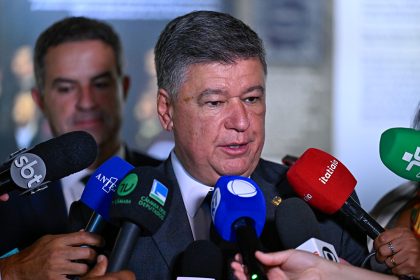 CPMI: Carlos Viana diz que depoente não explica enriquecimento