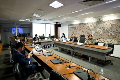 Pacto de prevenção ainda não evita feminicídios, dizem debatedores