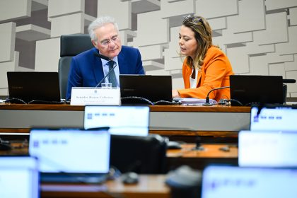 CAE aprova Fundeb para pagar profissional de aluno autista