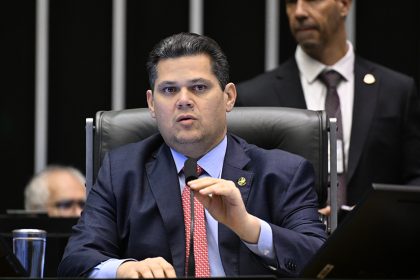 Davi defende diálogo e elogia acordo no Congresso