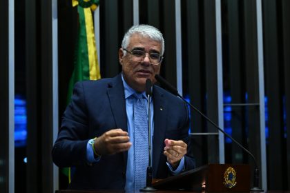 Senado aprova voto de aplauso para Nobel da Paz