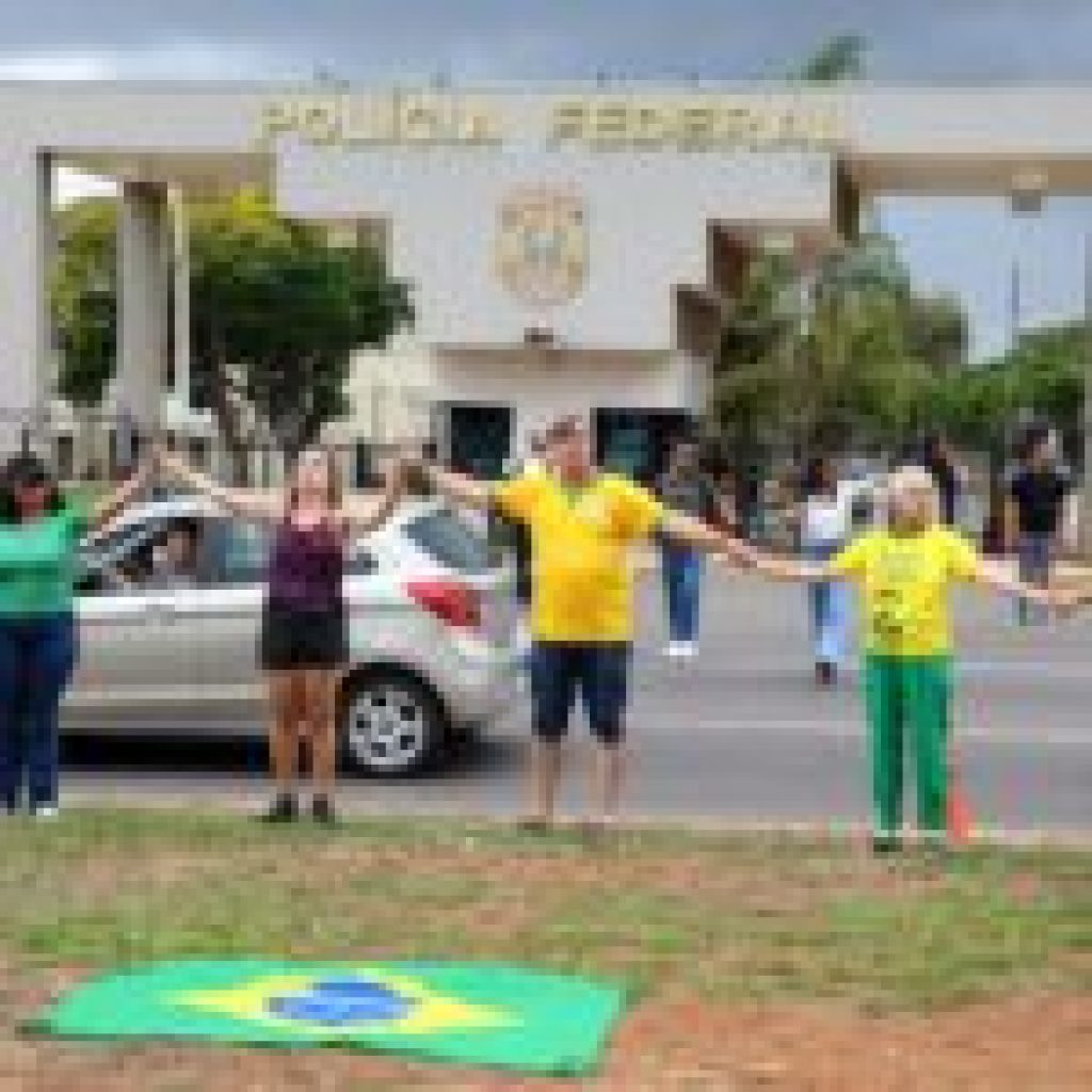 Bolsonaro preso, fraude bilionária e reforma: fatos da semana