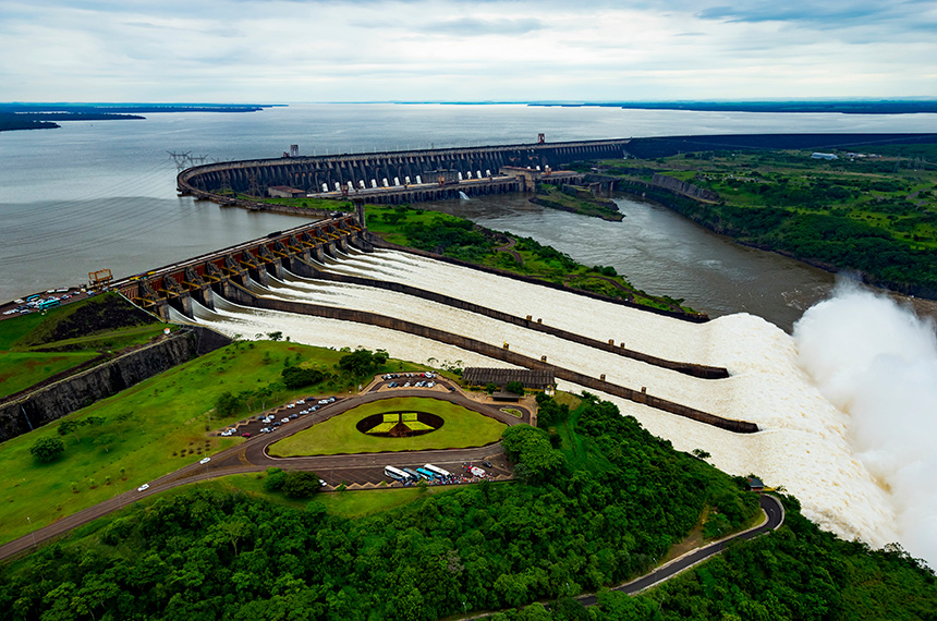 CI debate terça limite de preço da energia de Itaipu