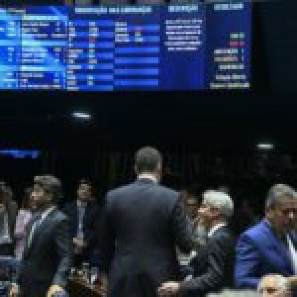 Senado aprova PEC do Marco Temporal em meio a crise com STF