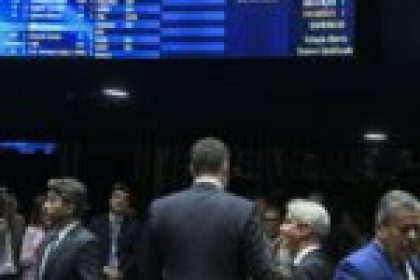 Senado aprova PEC do Marco Temporal em meio a crise com STF