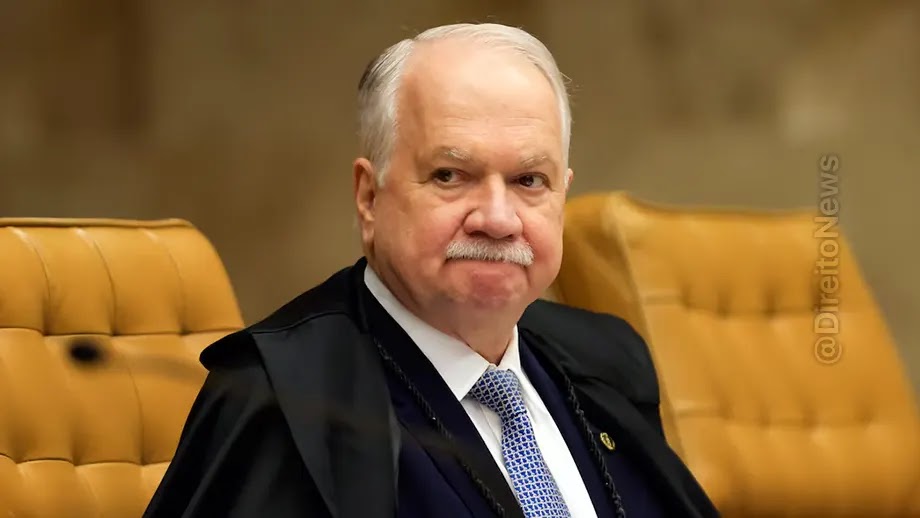 Fachin: ministros perseguidos em tempos de erosão democrática