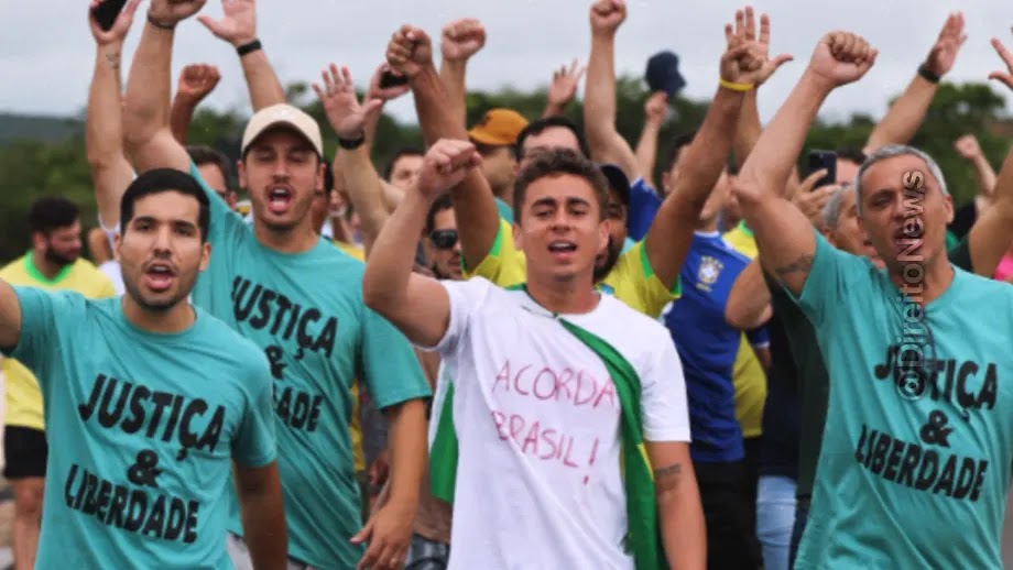 PRF alerta sobre riscos de caminhada de Nikolas Ferreira