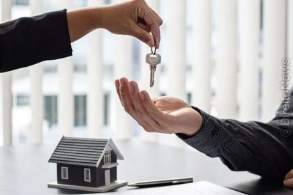 Aluguel retroativo: homem deve R$ 500 mensais à irmã por imóvel