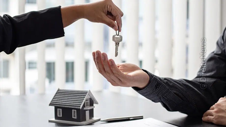 Aluguel retroativo: homem deve R$ 500 mensais à irmã por imóvel