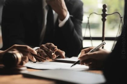 Juiz irritado com advogado sobre prazo: basta manusear autos