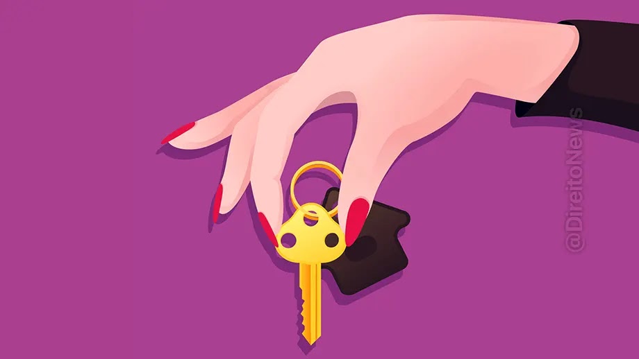 Ex-mulher mora sozinha no apartamento: posso cobrar aluguel?