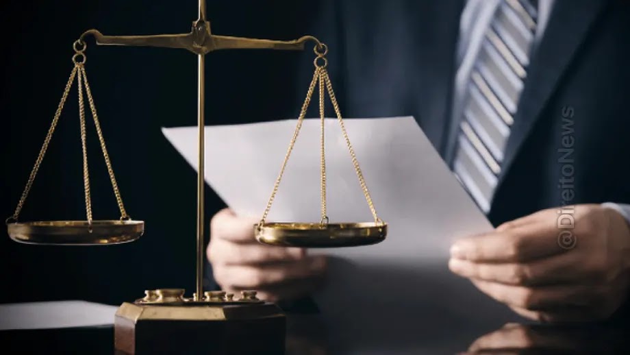 Juiz exige comprovação de nexo para multa a advogado