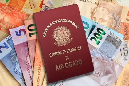 TRT-3: Advogado tem direito a horas extras acima de 4h diárias