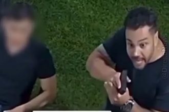 Agente da PF denunciado por homofobia em bar do DF; veja vídeo