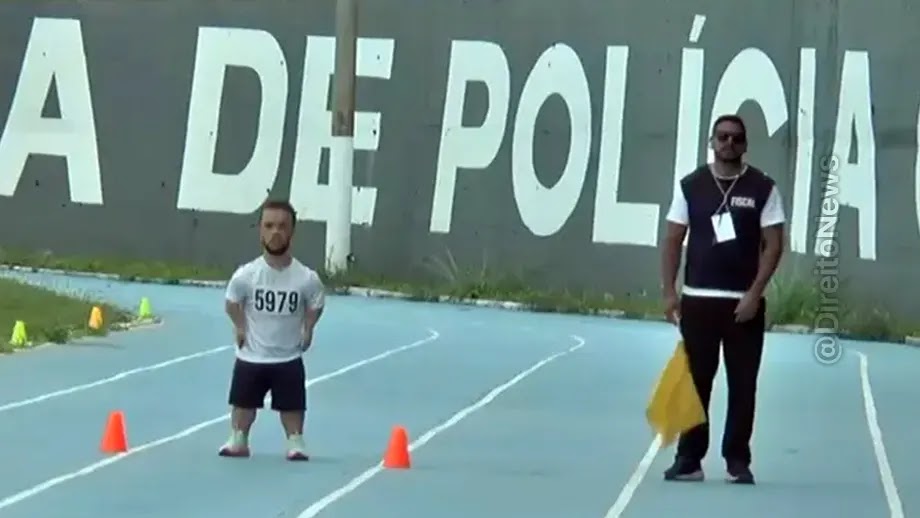 Candidato com nanismo reprovado em teste de delegado relata