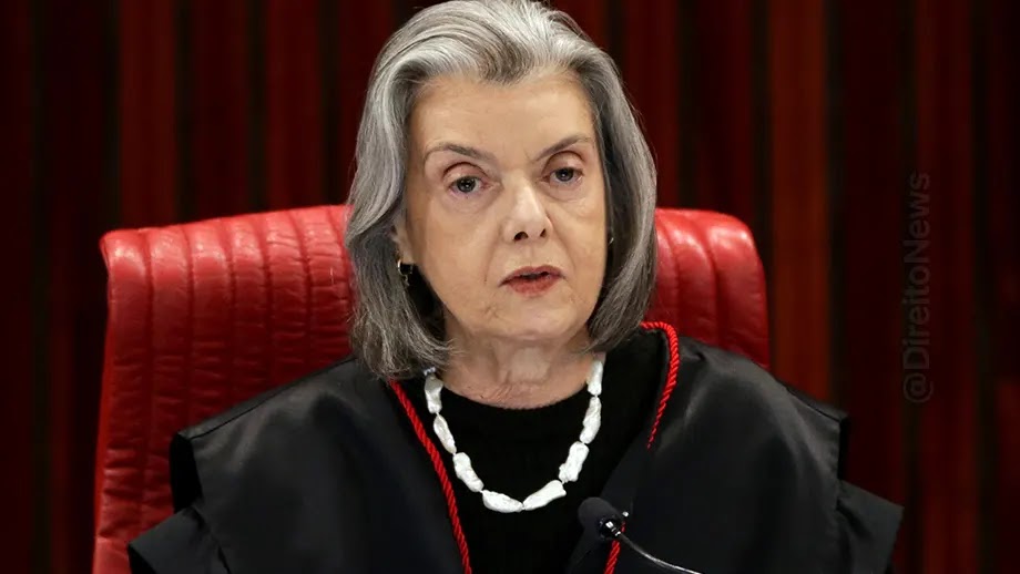 Cármen Lúcia: mulheres excluídas por não entrarem em clubes de