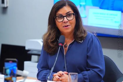 Juíza que ganhou R$ 113 mil reclama no STF por falta de café