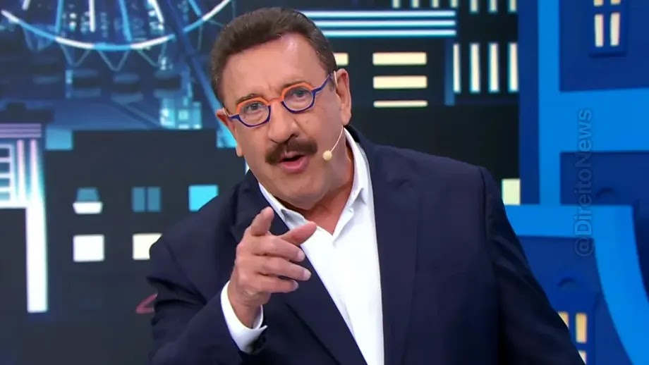 SBT indenizará homem chamado de feioso do capeta no Ratinho