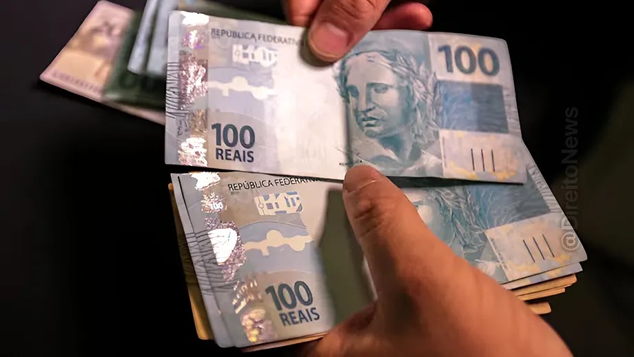 Pai aumenta pensão de R$400 para R$4 mil e STJ fixa retroação