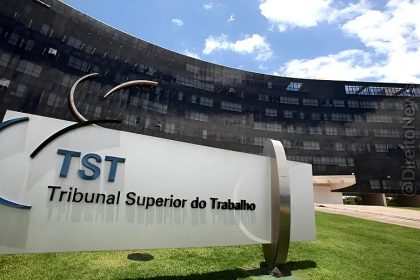Juízes do Trabalho receberam R$ 1 bi acima do teto em 2025