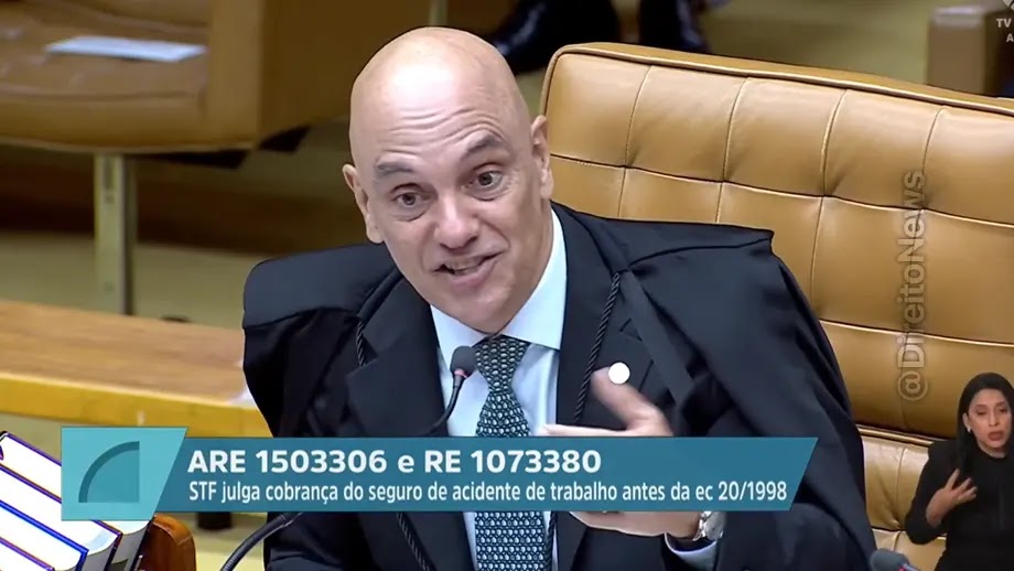 Moraes troca 2024 por 1994 e Cármen diz que foi teste