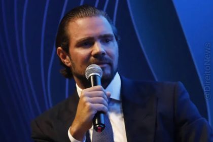 Vorcaro pede ao STF inquérito por vazamento de diálogos com Moraes