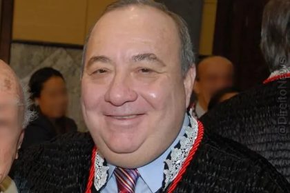 Delator revela rede de venda de sentenças com vingança