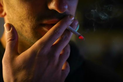 STF julga poder da Anvisa sobre cigarros com sabor