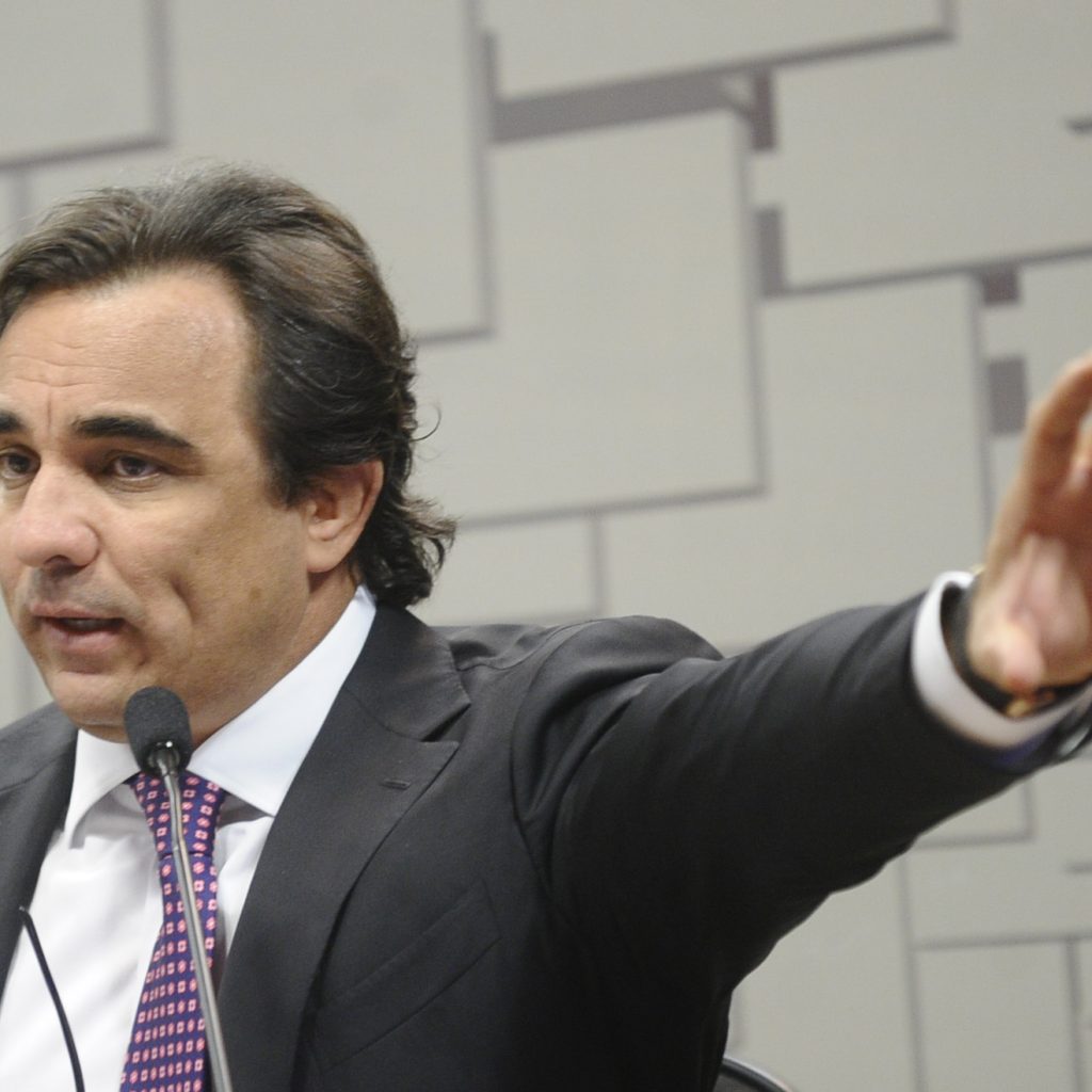 Heleno Torres chama imposto seletivo de caricatura