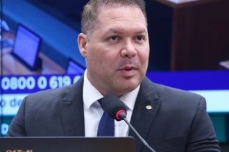TSE torna Heitor Freire inelegível e anula seus votos de 2022