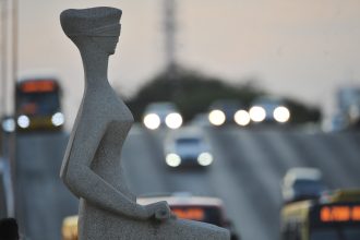 STF limita multas tributárias, mas risco de efeito confiscatório persiste