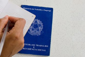 Banco de horas sindicato: norma coletiva prevalece sobre CLT