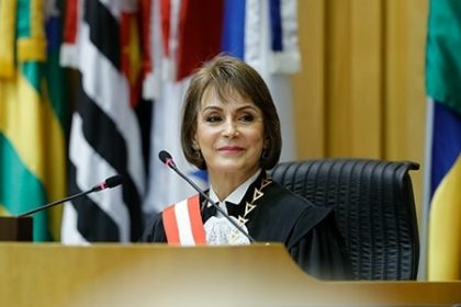 OAB promove debates pelos 25 anos de Maria Peduzzi no TST