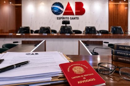 Suspensão de advogado pela OAB/ES gera controvérsia sobre conflito de interesses