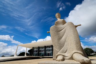 Súmula vinculante artigo 113 ADCT: STF ultrapassa limites?