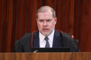 Procuradores e juízes pedem divisão de bens apreendidos
