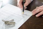 Escritura pública e alienação fiduciária fora do SFI