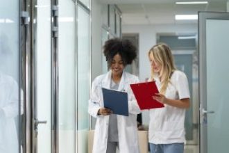 Autonomia de médico PJ afasta vínculo empregatício