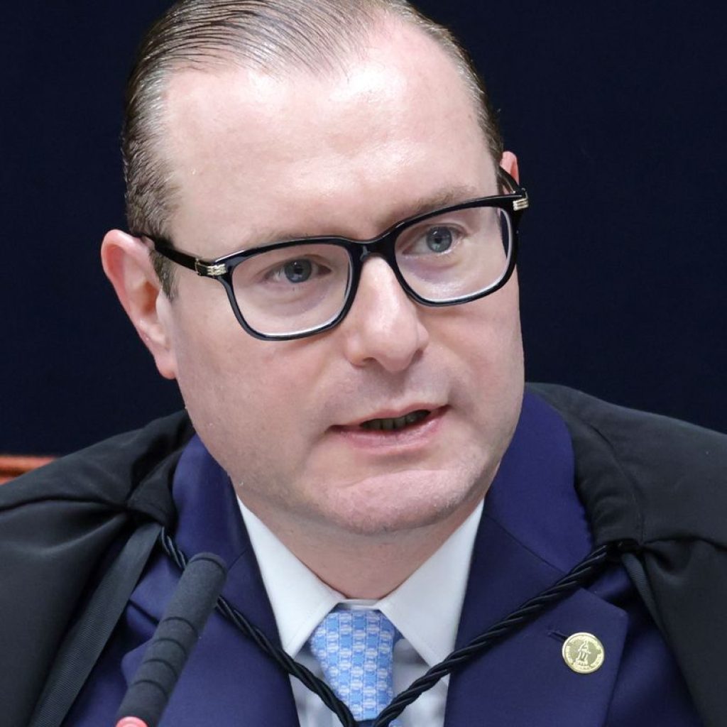 Zanin nega liminar para CPI Master no Senado