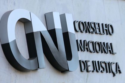 Provimento 231 do CNJ: limites entre regular e legislar