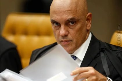 Moraes intima advogado por prompt injection em petição