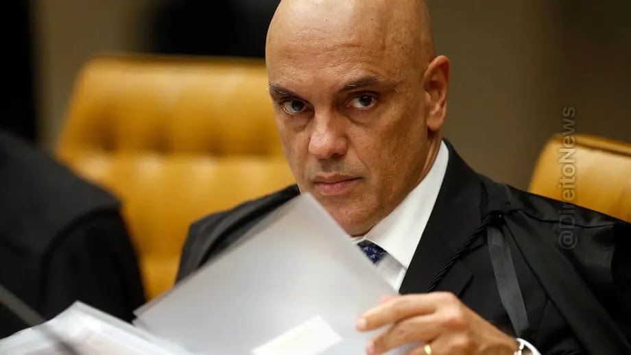 Moraes intima advogado por prompt injection em petição