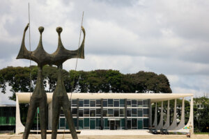 Reforma do sistema de justiça: mandato no STF em debate